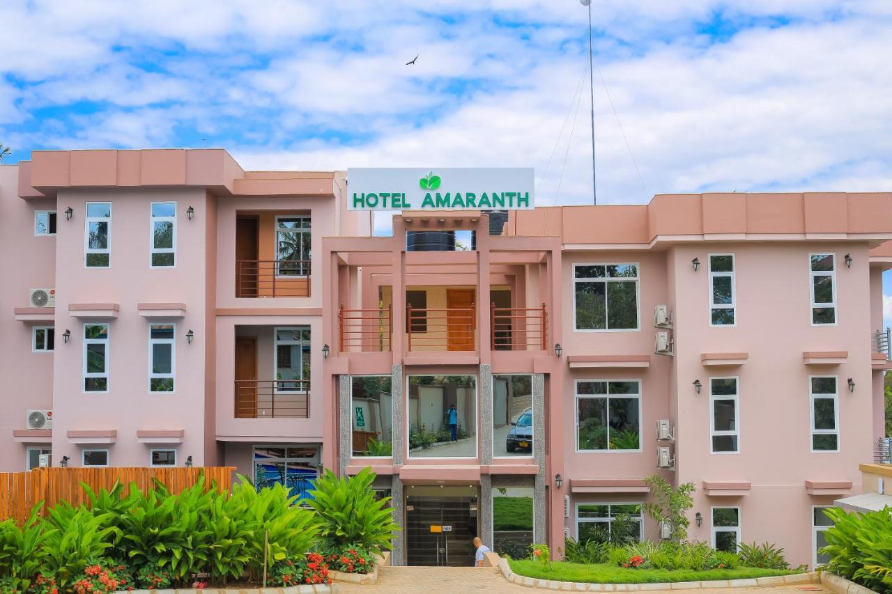 Hotel Amaranth Дар-ес-Салам Екстер'єр фото
